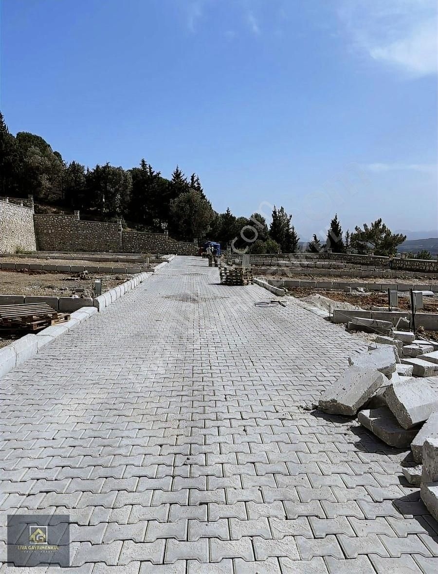 Merkezde Manzaralı Satılık Arsa Kaçırılmayacak Fırsat - Görsel 11