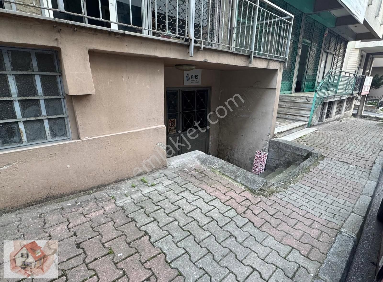 Doğuştan Armağanevlerde Kiralık Dükkan Depo 175 M 35.000 ₺ - Görsel 20