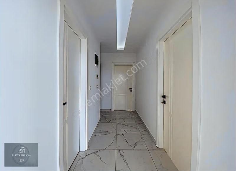 Fiyat Düştü Kısa Süreliğine Oba Hastane Yakını 2+1 Sıfır Daire Çift Banyo - Görsel 2