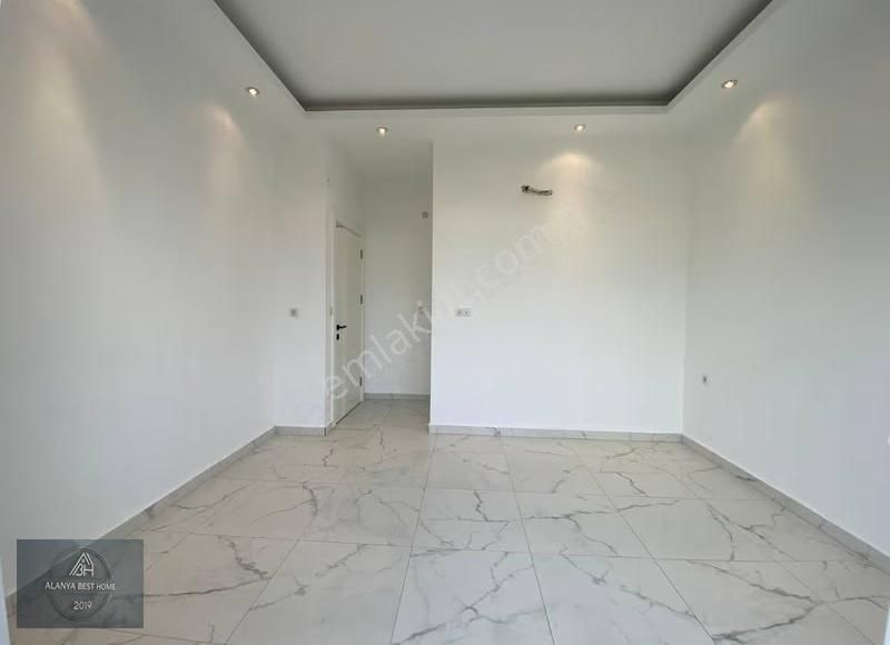 Fiyat Düştü Kısa Süreliğine Oba Hastane Yakını 2+1 Sıfır Daire Çift Banyo - Görsel 3