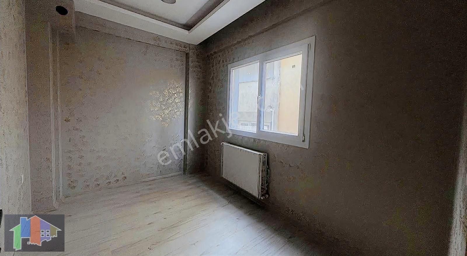 Bornova Mevlana Mah. Üniversite Kampüsü Yakın 1+1 Satılık Daire - Görsel 2