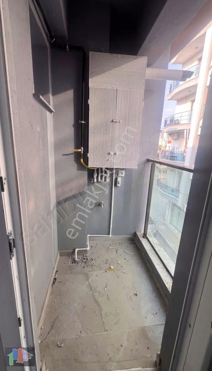 Bornova Mevlana Mah. Üniversite Kampüsü Yakın 1+1 Satılık Daire - Görsel 5