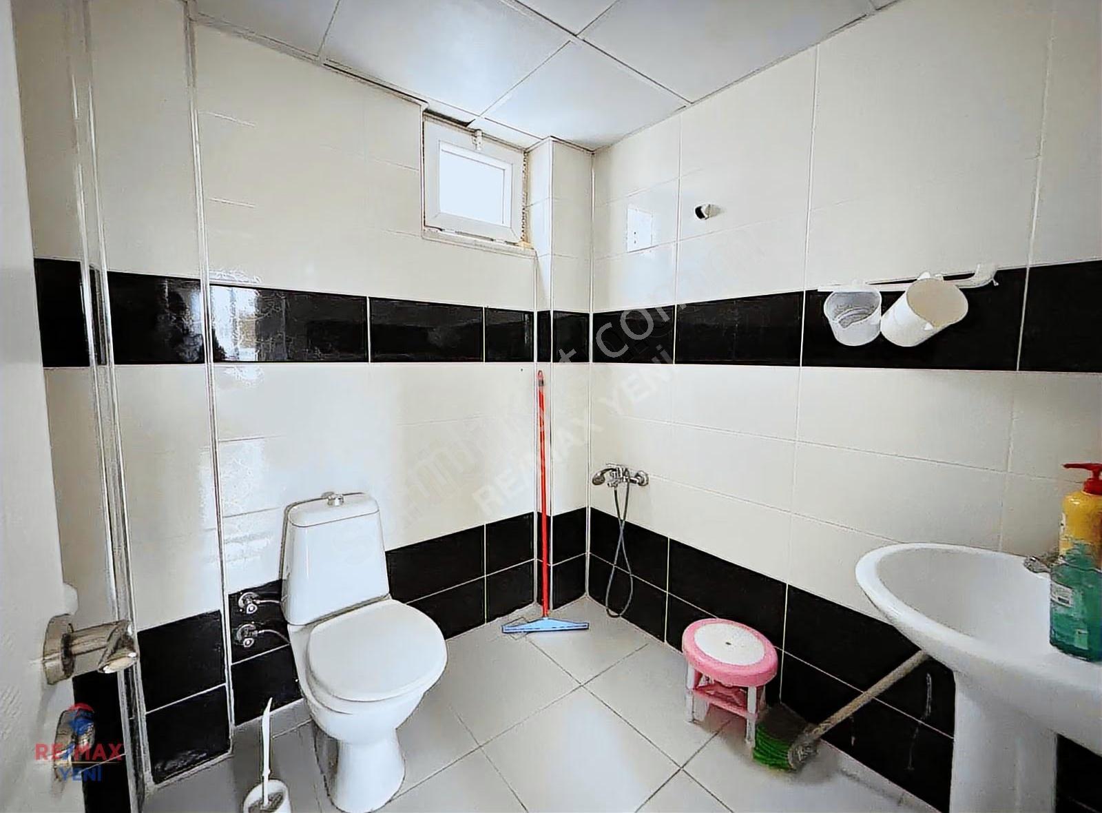 Remax Yeni'den Fatihlerde Satılık Arakat 2+1 Daire - Görsel 23