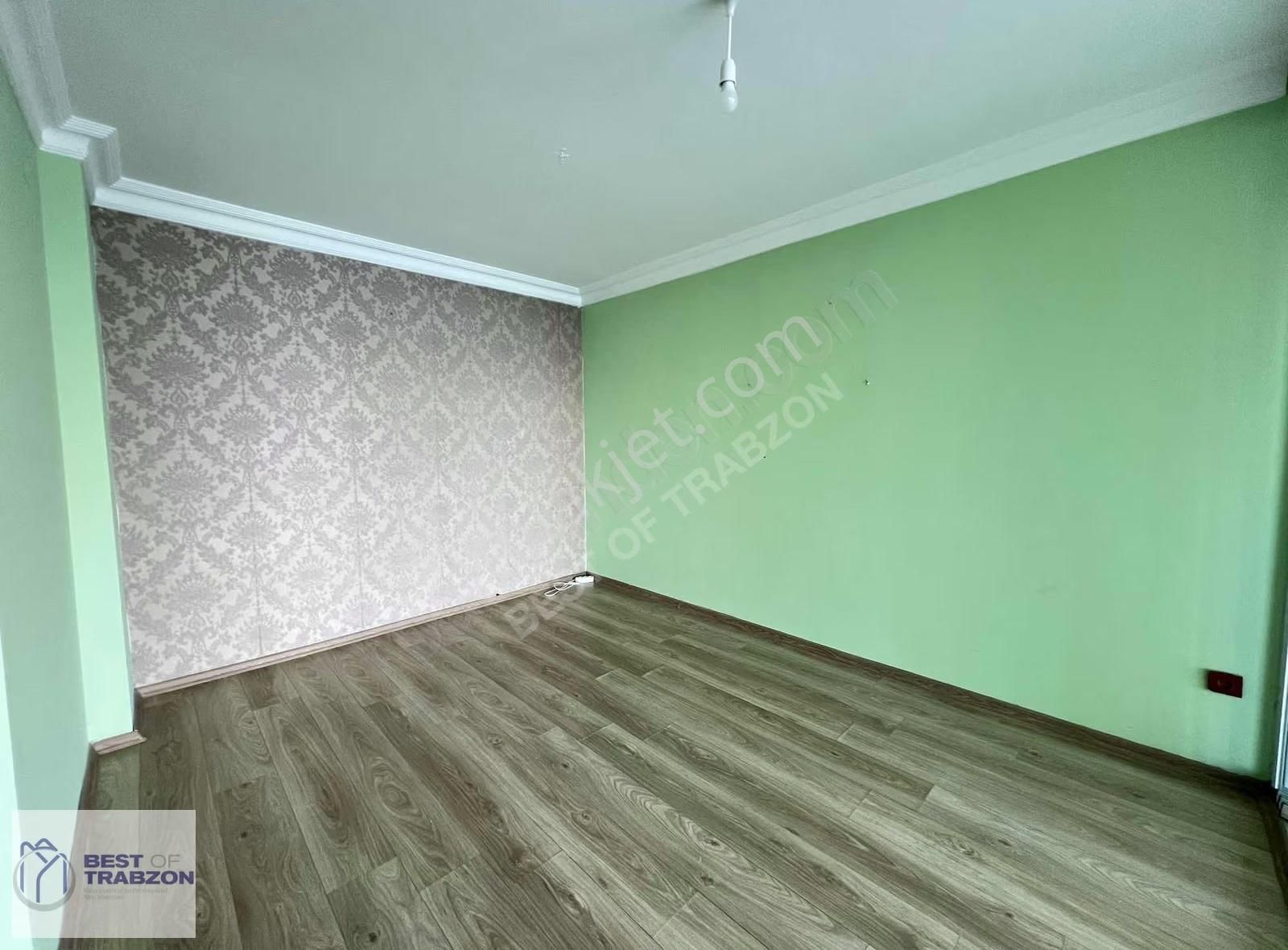 Denize Sıfır Konumda, Eşsiz Manzaralı, Ferah 3.5+1 Kiralık Daire - Görsel 17