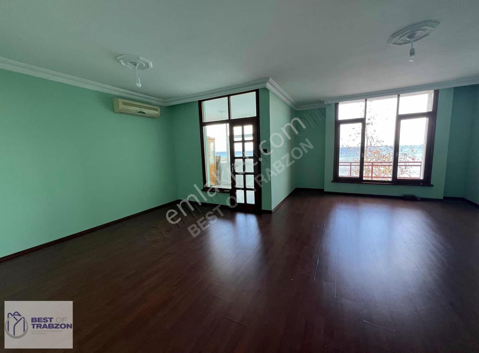 Denize Sıfır Konumda, Eşsiz Manzaralı, Ferah 3.5+1 Kiralık Daire - Görsel 4