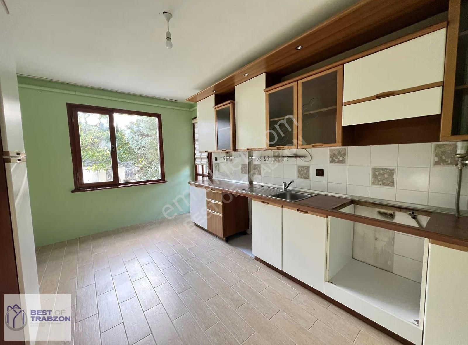 Denize Sıfır Konumda, Eşsiz Manzaralı, Ferah 3.5+1 Kiralık Daire - Görsel 15