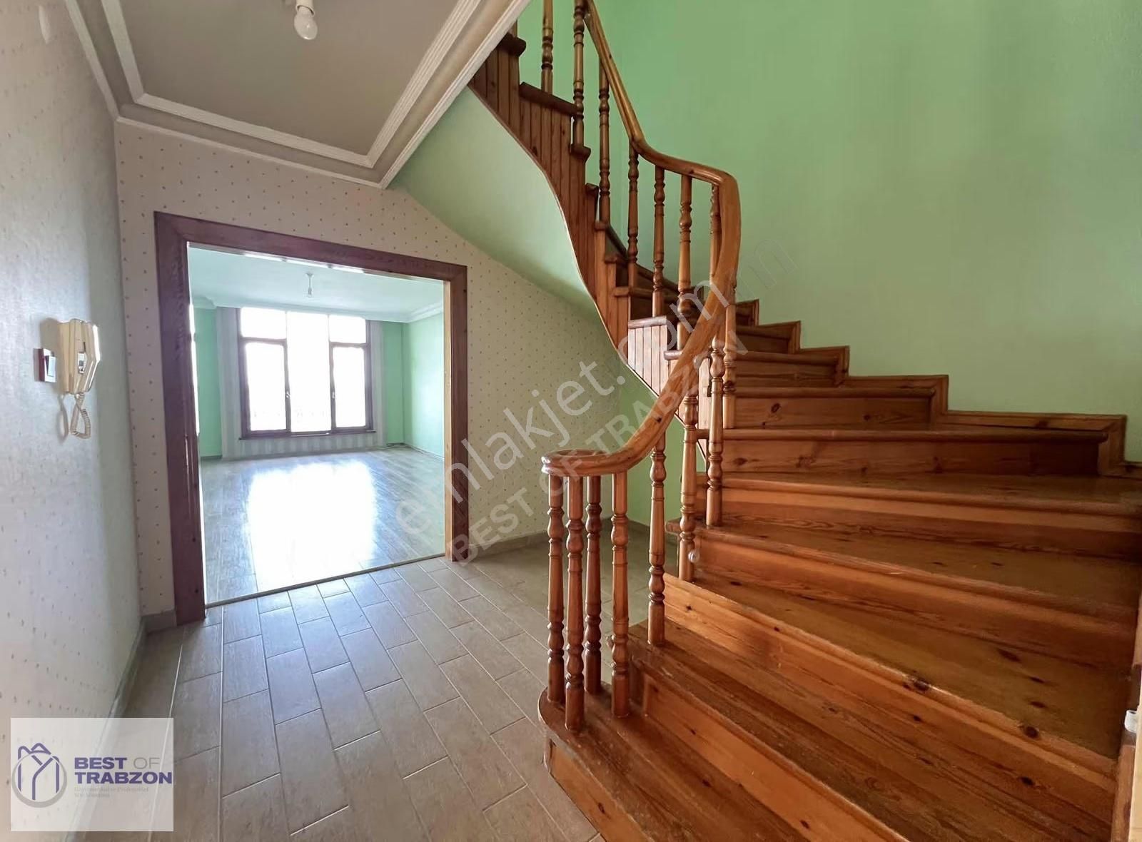 Denize Sıfır Konumda, Eşsiz Manzaralı, Ferah 3.5+1 Kiralık Daire - Görsel 16