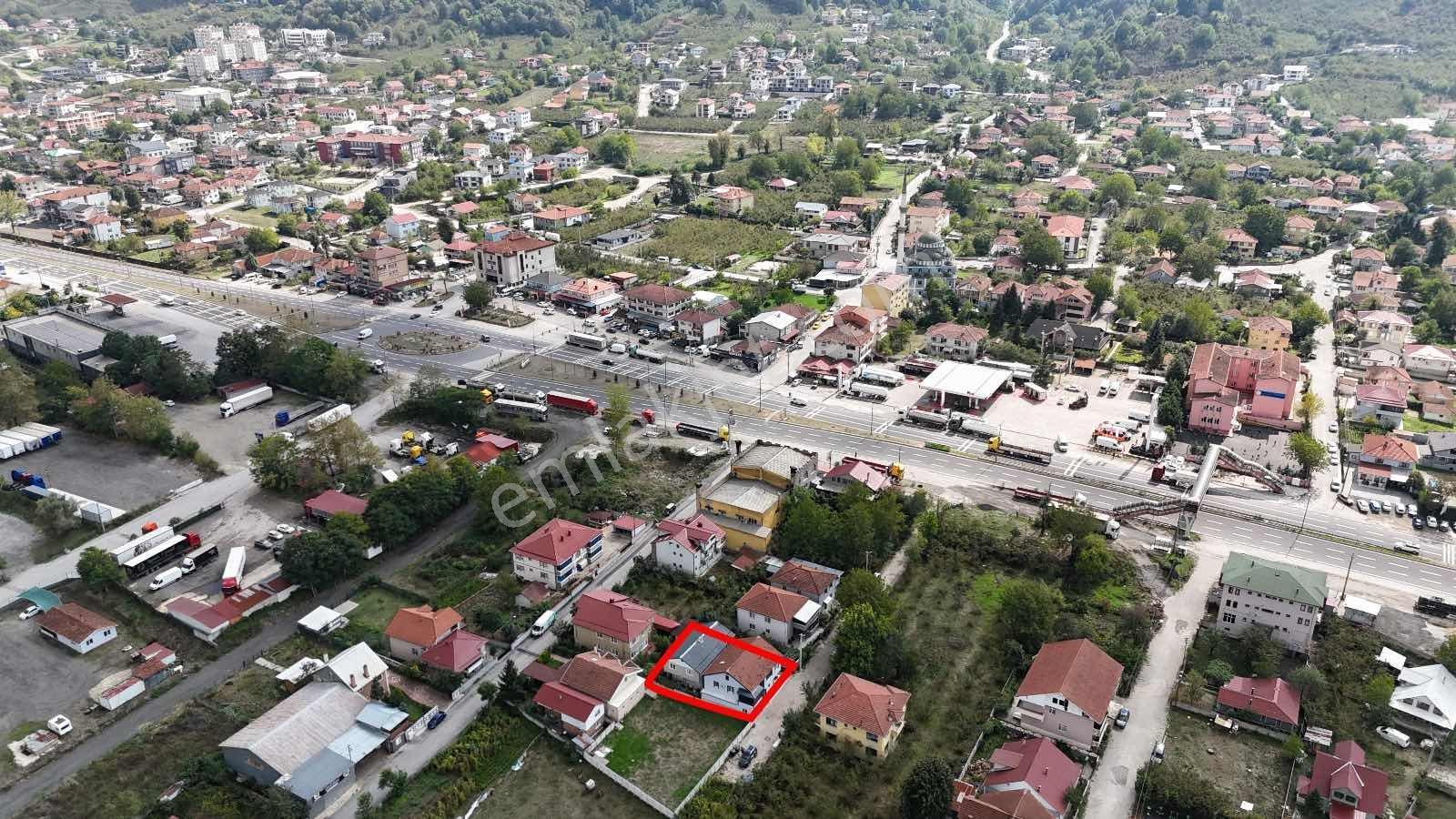 Ruşen Aydın Gyd'dan Kaynaşlı Karaçalı'da Arsası İle Satılık Ev - Görsel 4