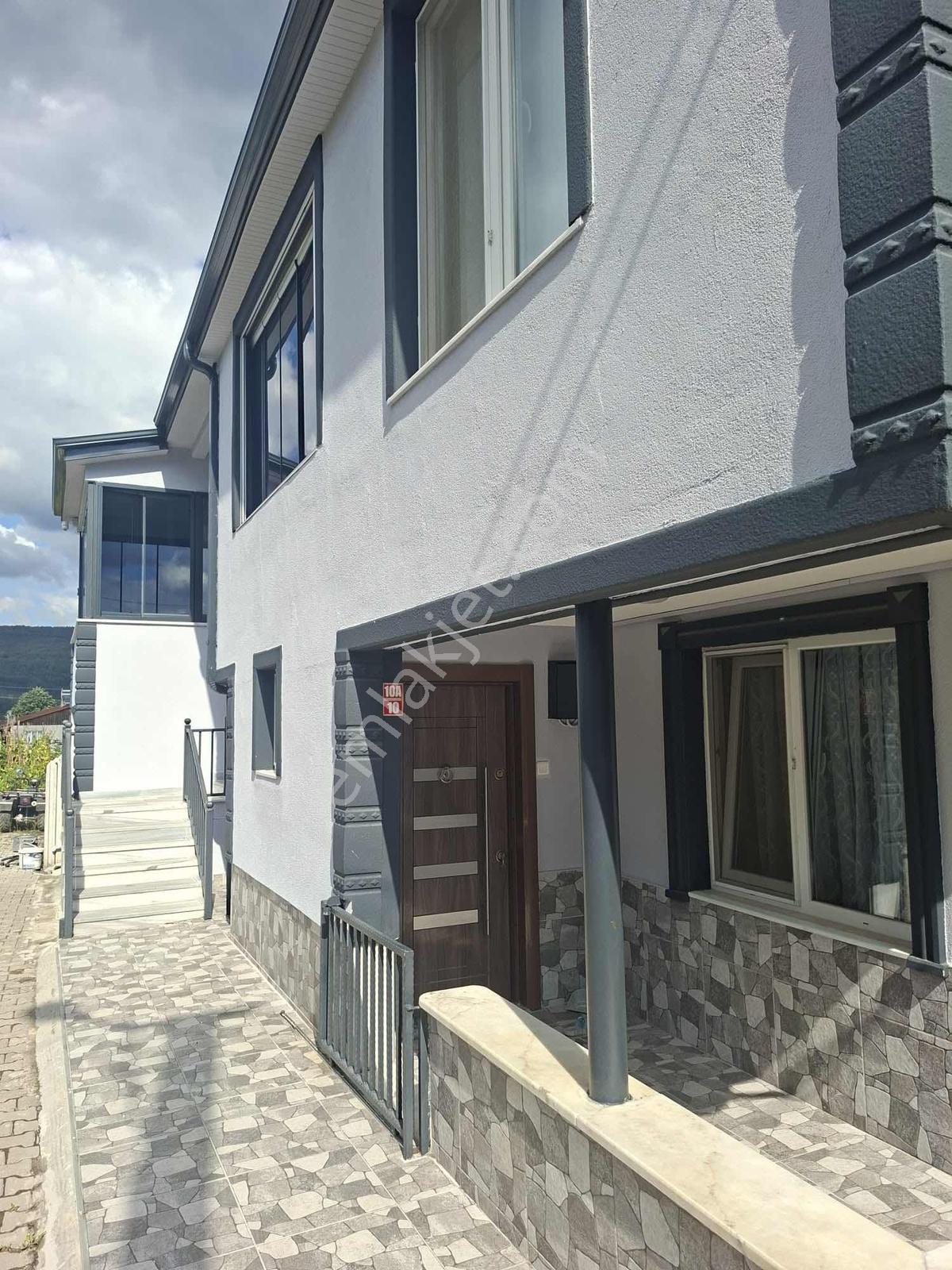 Ruşen Aydın Gyd'dan Kaynaşlı Karaçalı'da Arsası İle Satılık Ev - Görsel 28