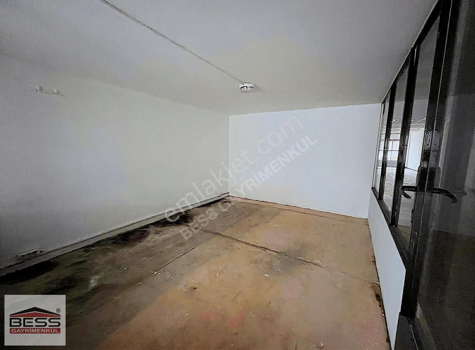 Bess'den Baksan Sanayi Sitesinde 300m2 Kiralık İş Yeri - Görsel 4
