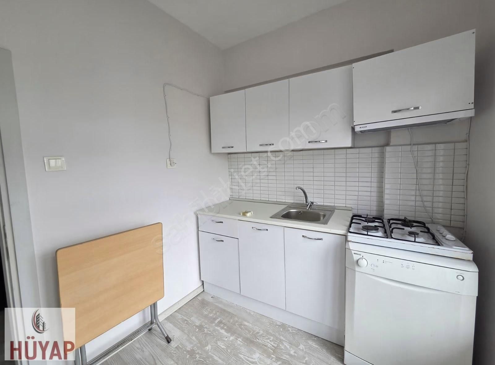 Çanakkale Merkez Demırcıoglu Caddesınde Satılık 2+1 - Görsel 2