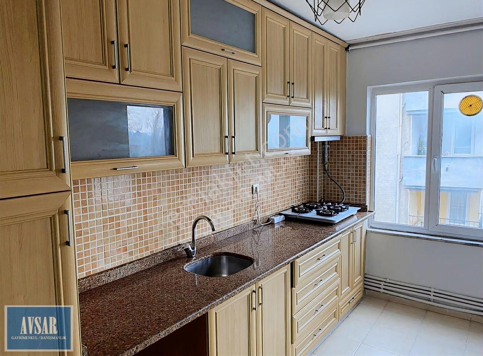 Elmalıkent Sitesinde İçi Yenilenmiş Kiralık 3+1 Temiz Arak Daire - Görsel 8