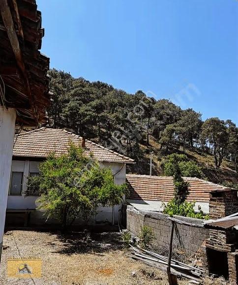 Turgutalp'de 255m2 3 Kata İmarlı Arsa İçinde Müstakil Ev - Görsel 6