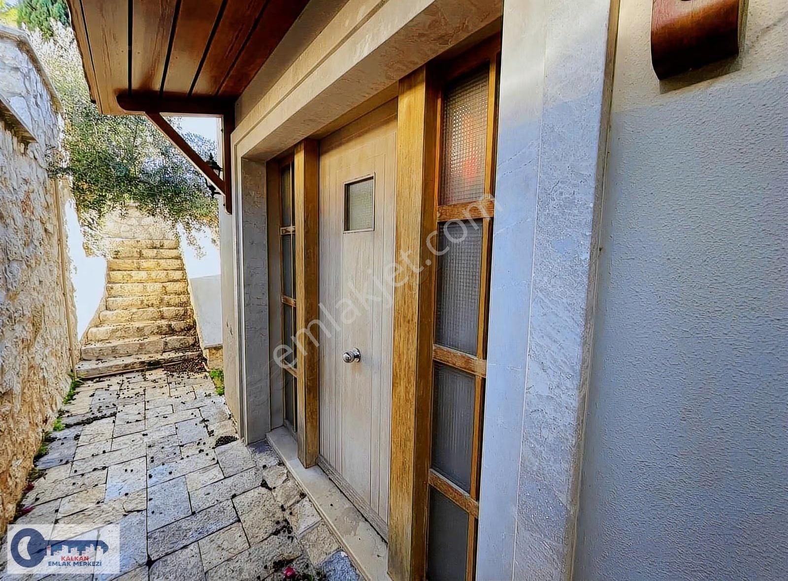 Deniz Manzaralı Özel Havuzlu İmarlı Turizm Belgeli Dubleks Villa - Görsel 5