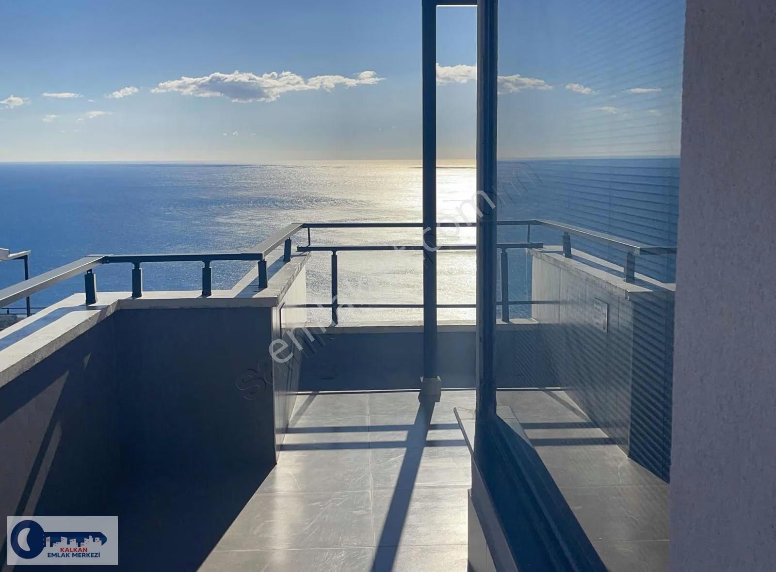 Ultra Lüks (4+1) İmarlı İskanlı Turizm Belgeli Villa