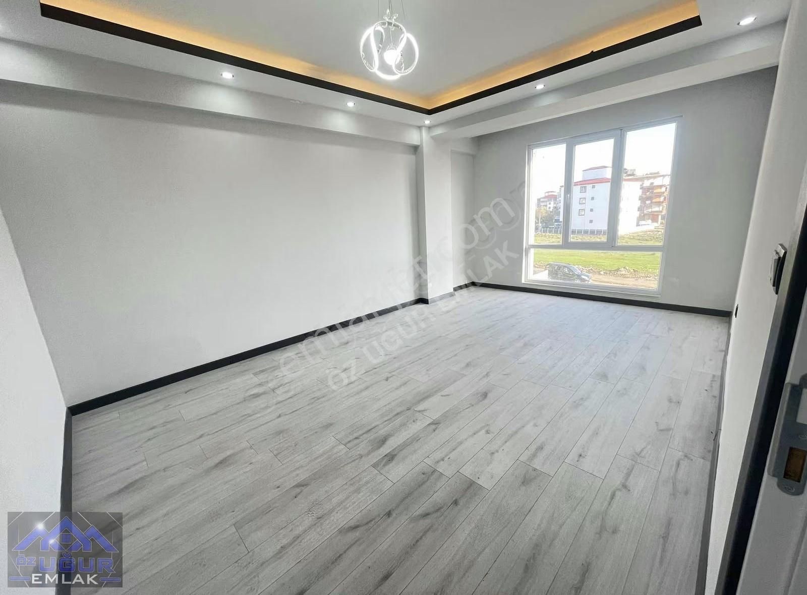 2+1 İsakan Asansör Var