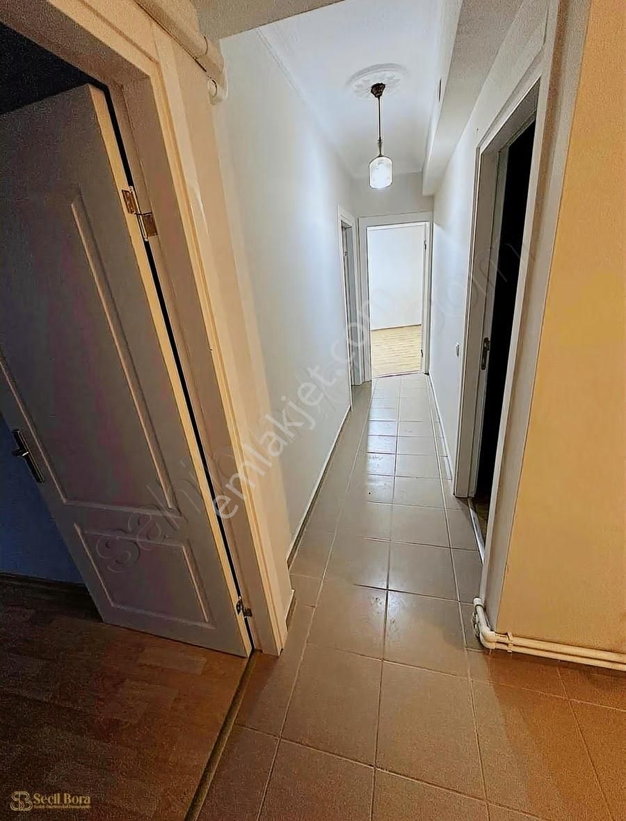 Seçil Bora'dan Merkezi Konumda Kiralık 2+1 Daire - Görsel 16