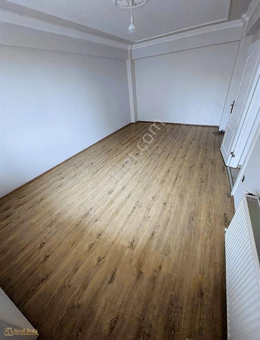 Seçil Bora'dan Merkezi Konumda Kiralık 2+1 Daire - Görsel 21