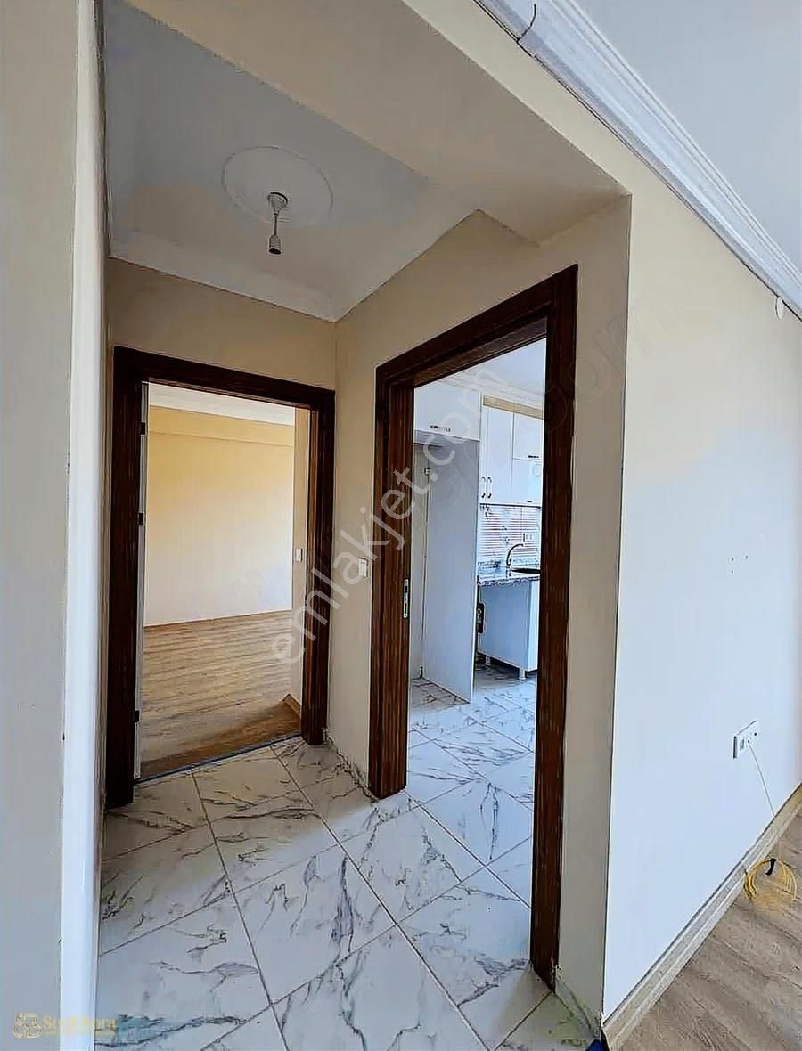 Seçil Bora'dan Merkez'de Kiralık 1+1 Daire