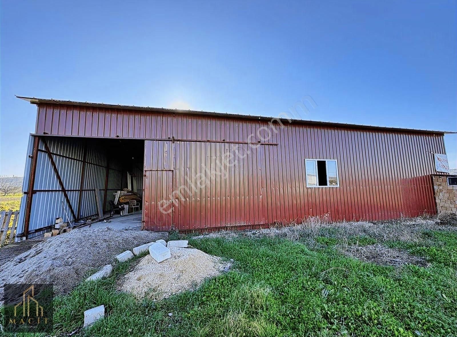 Macit'gayrimenkul'den Mudanya Çekricede Kiralık 240m2 Depo - Görsel 11