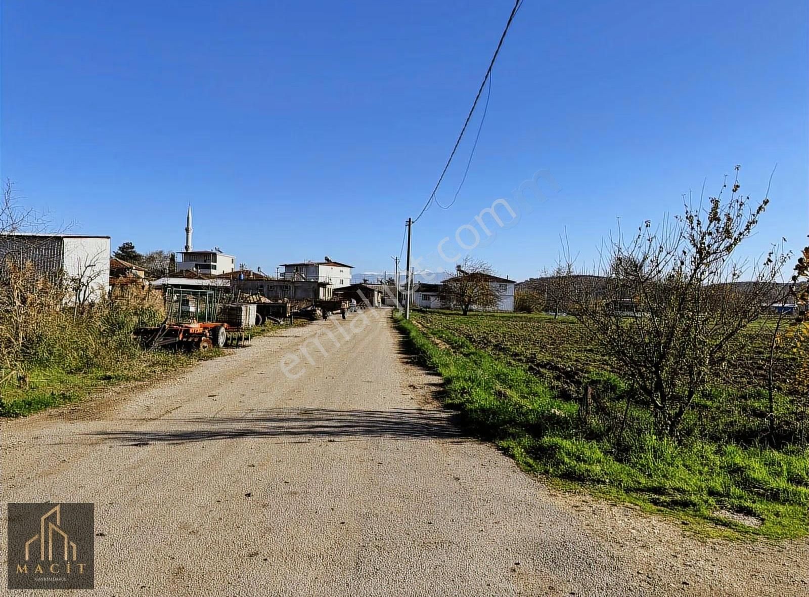 Macit'gayrimenkul'den Mudanya Çekricede Kiralık 240m2 Depo - Görsel 9