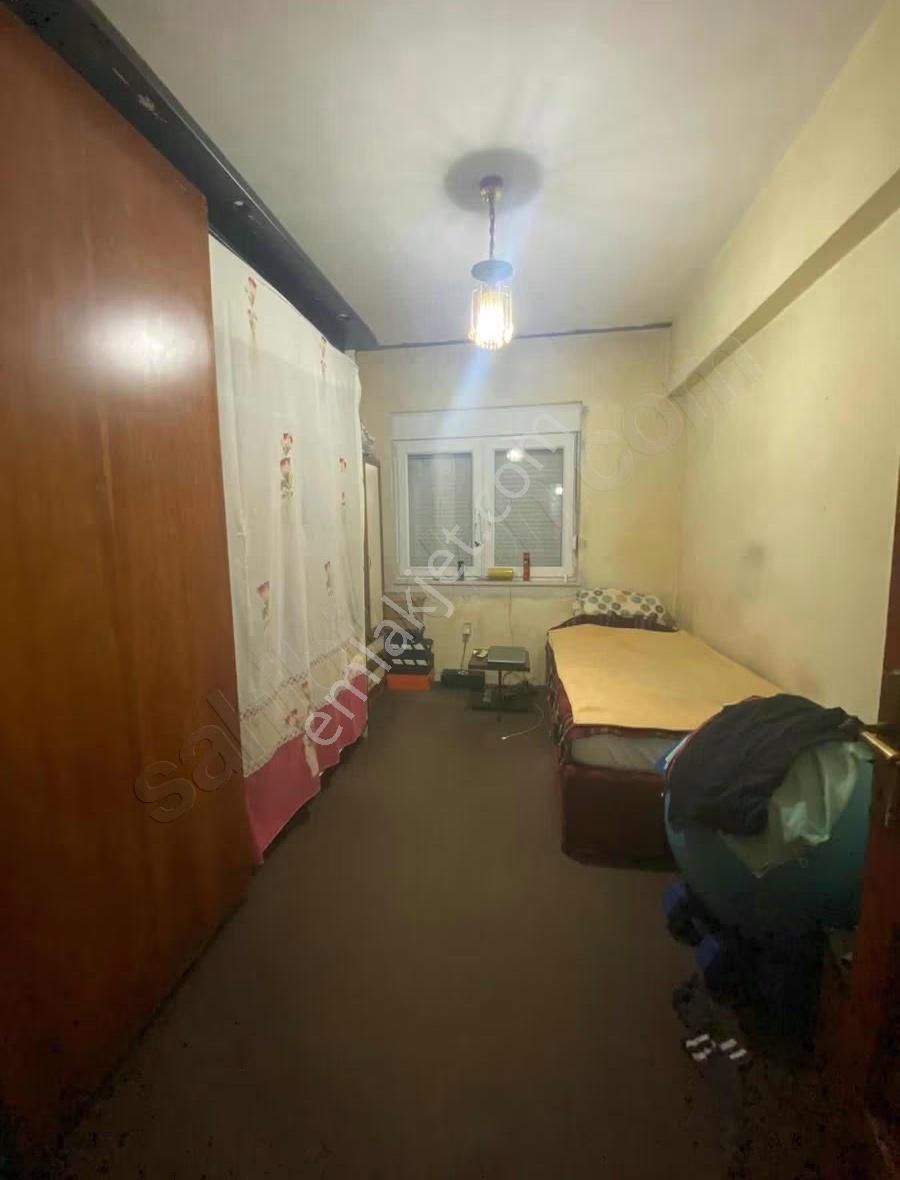 Saray Mah Atatürk Cad Satılık 3+1 Ayrı Mutfak Daire Denize 250m - Görsel 10