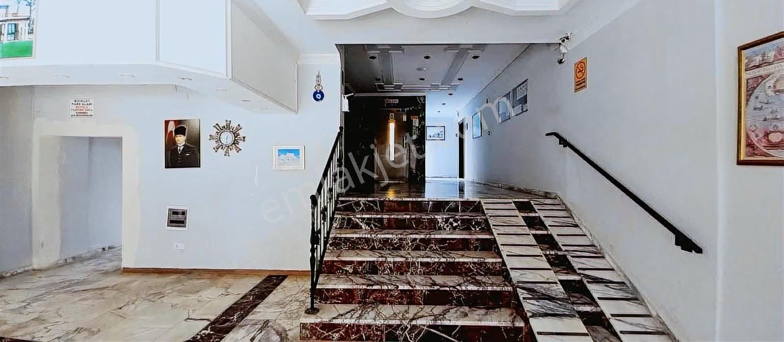 Oba Mah Satılık 1+1 Havuzlu Eşyalı Daire Denize 500m - Görsel 4