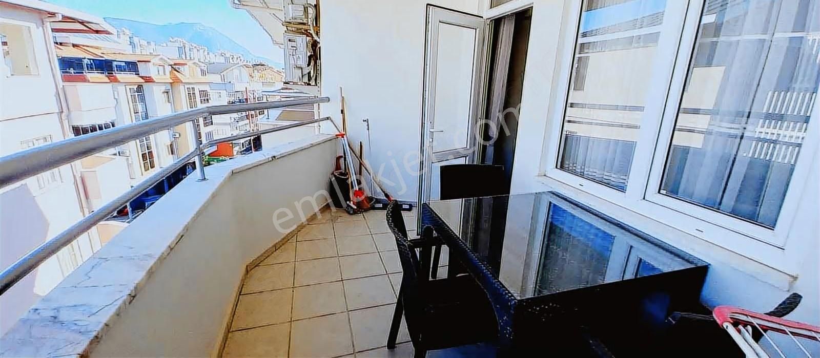 Oba Mah Satılık 1+1 Havuzlu Eşyalı Daire Denize 500m - Görsel 5