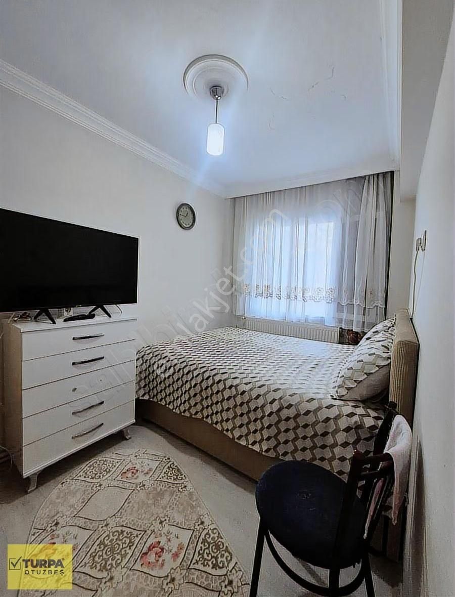 Turpa Otuzbeş'ten Güngör Mahallesinde 3+1 Ferah Daire - Görsel 4