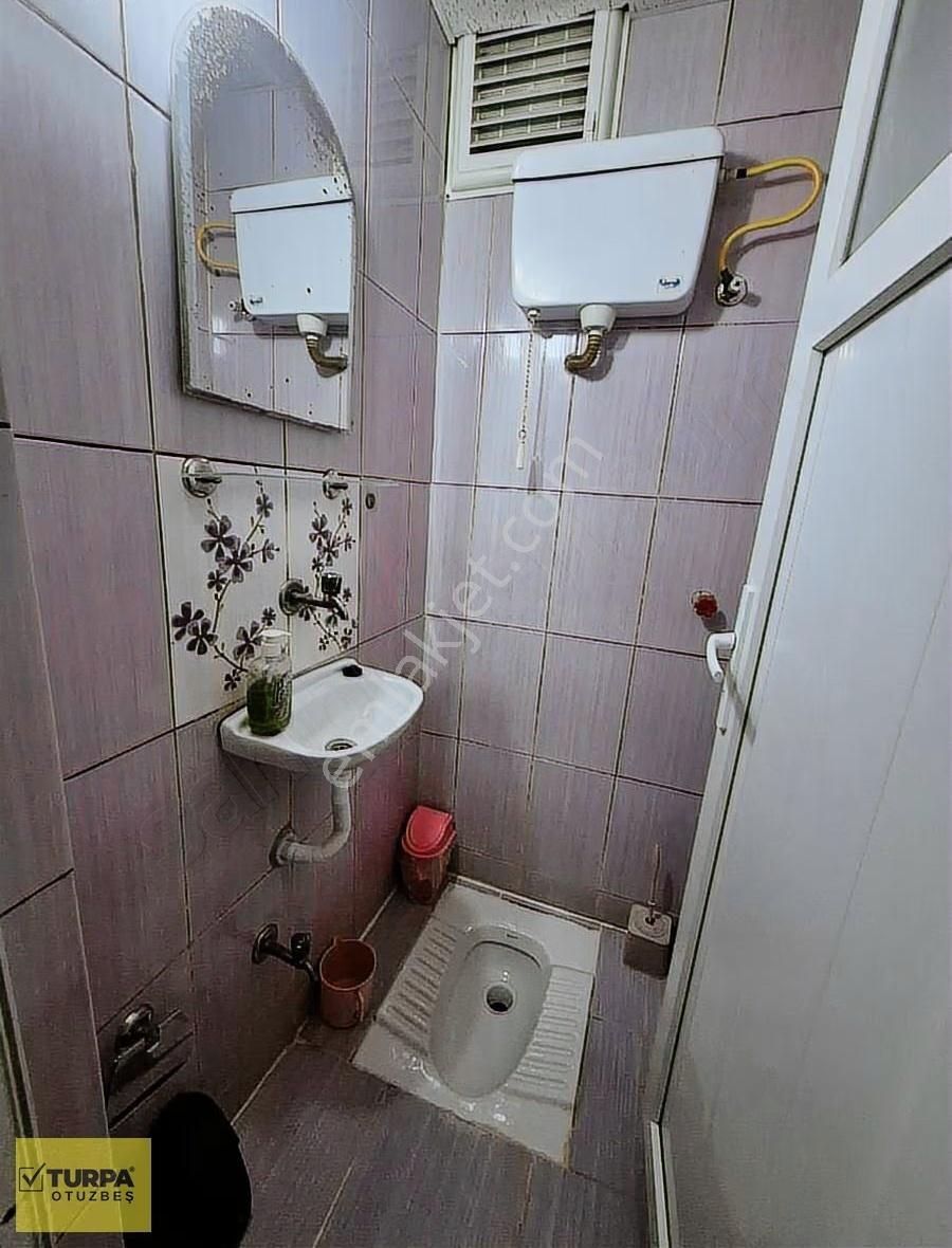 Turpa Otuzbeş'ten Güngör Mahallesinde 3+1 Ferah Daire - Görsel 2