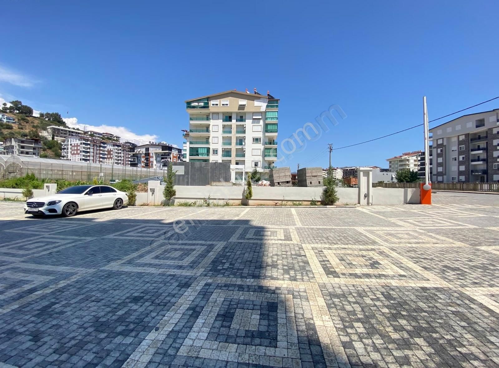 Pazarcı Mahallesinde Kiralık 2+1 Havuzlu Daıre - Görsel 22