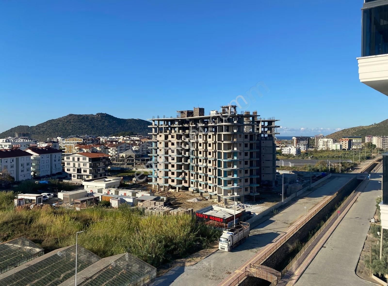 Pazarcı Mahallesinde Kiralık 2+1 Havuzlu Daıre - Görsel 33