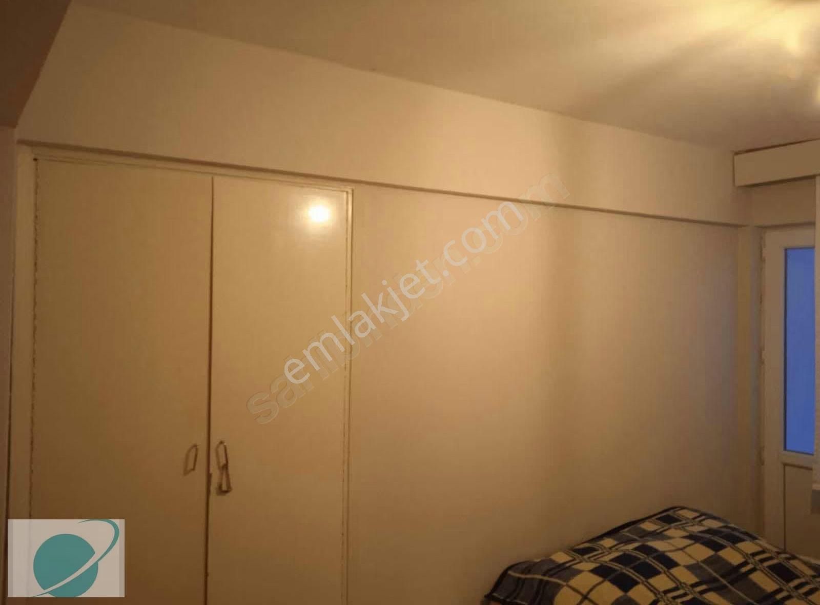 Karşıyaka Kilise Sokağında Satılık 3+1 Daire - Görsel 25