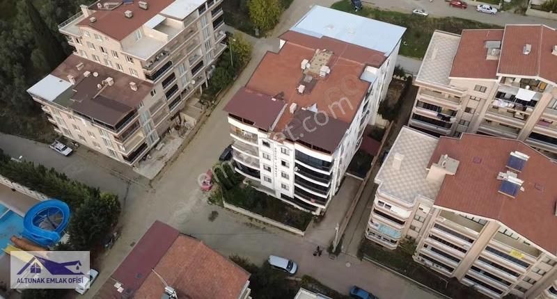 Yalova Armutlu İskelede | 3+1 Geniş Yazlık Daire - Görsel 5