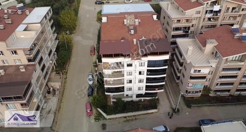 Yalova Armutlu İskelede | 3+1 Geniş Yazlık Daire - Görsel 12