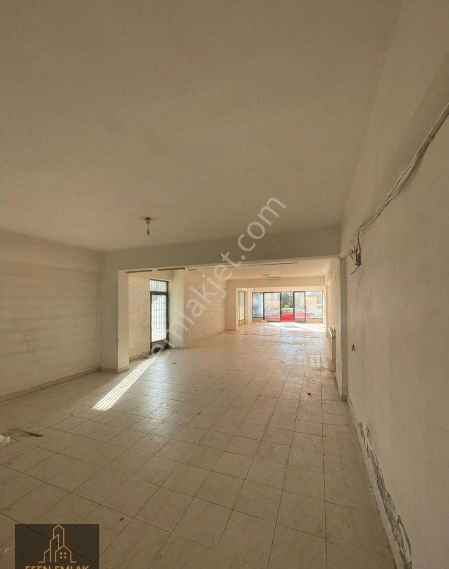 Antalya Elmalı İlçesinde Çarşı Merkezde İşlek Cadde Üzerinde 140m2 Kiralık Dükkan - Görsel 8