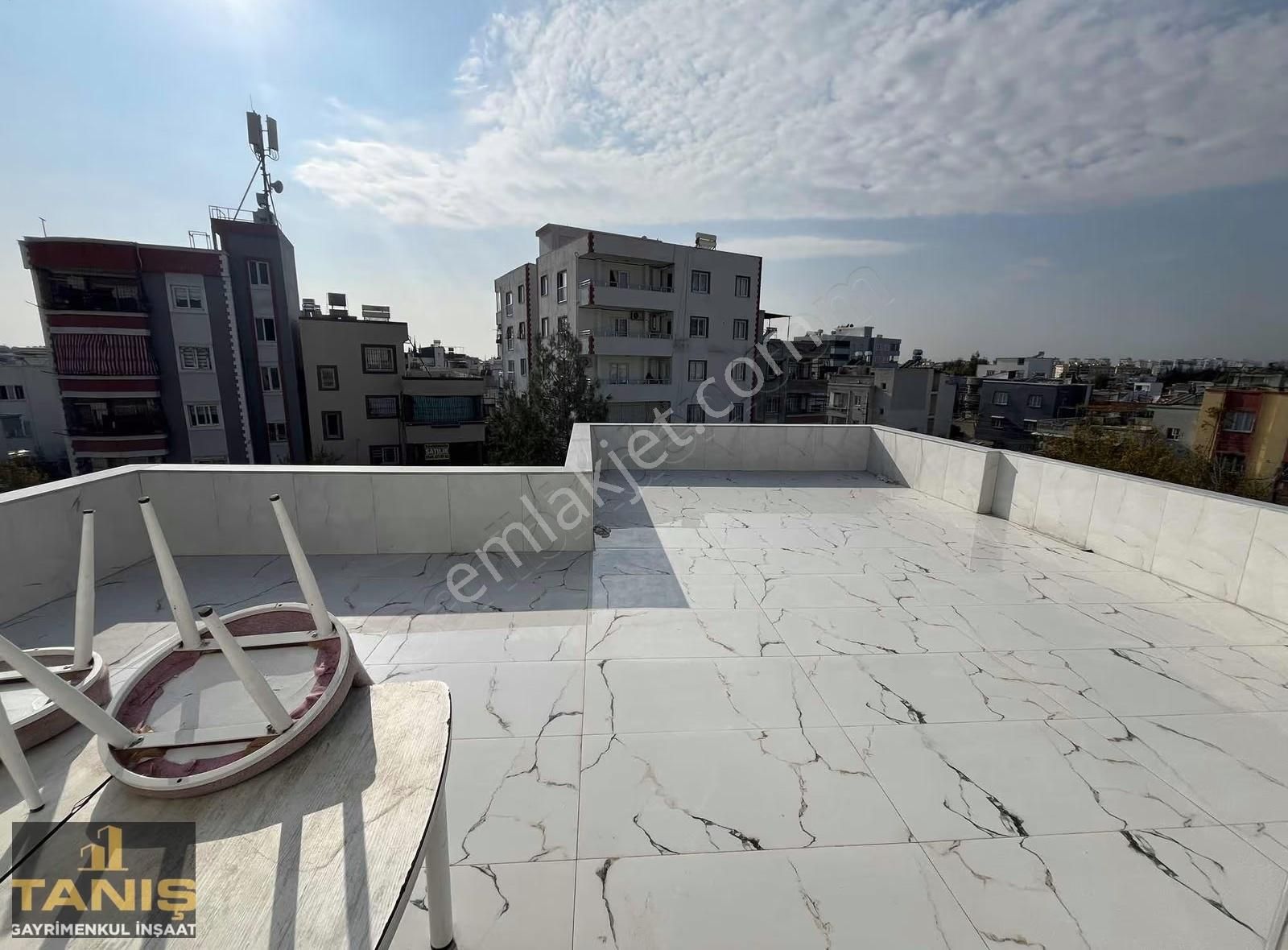 Yüreğir Yenidoğan Mah Kiralık 1+1 Geniş Oturumlu Ve Doğalgazılı - Görsel 8