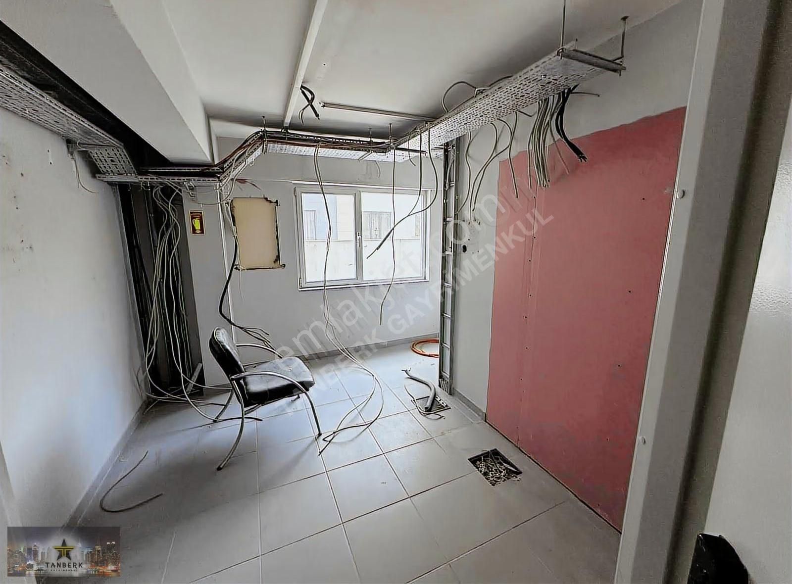 Kurumsala Kiralık İş Yeri 540 M2 Ana Cadde Üzerinde - Görsel 21