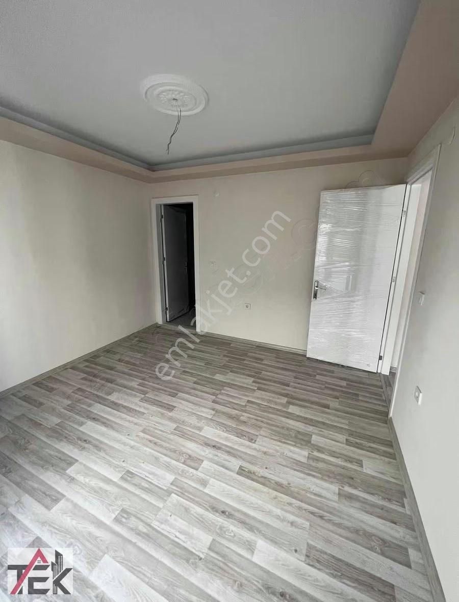 Bayraklı M.erenlerde 3+1 Geniş K.mutfak Ebeyn Banyolu Ara Kat - Görsel 8