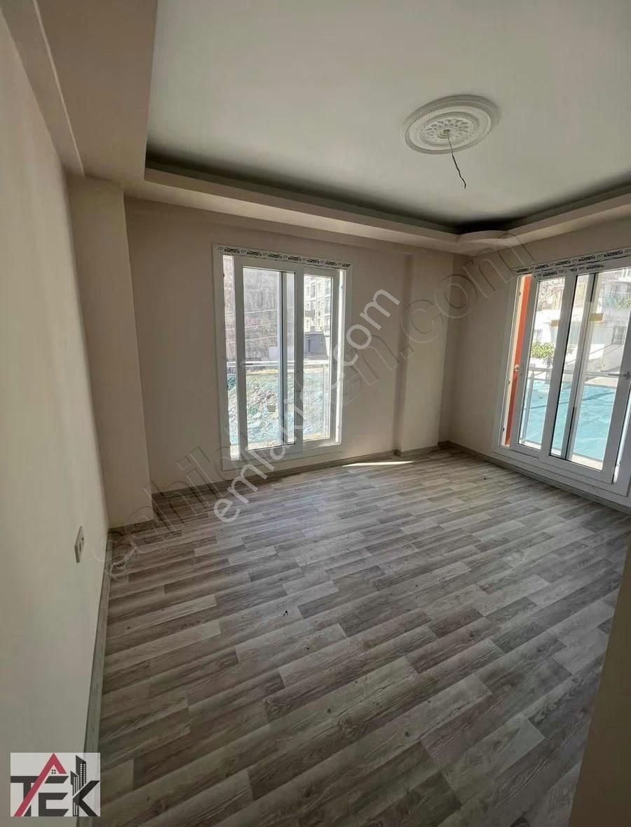 Bayraklı M.erenlerde 3+1 Geniş K.mutfak Ebeyn Banyolu Ara Kat - Görsel 5