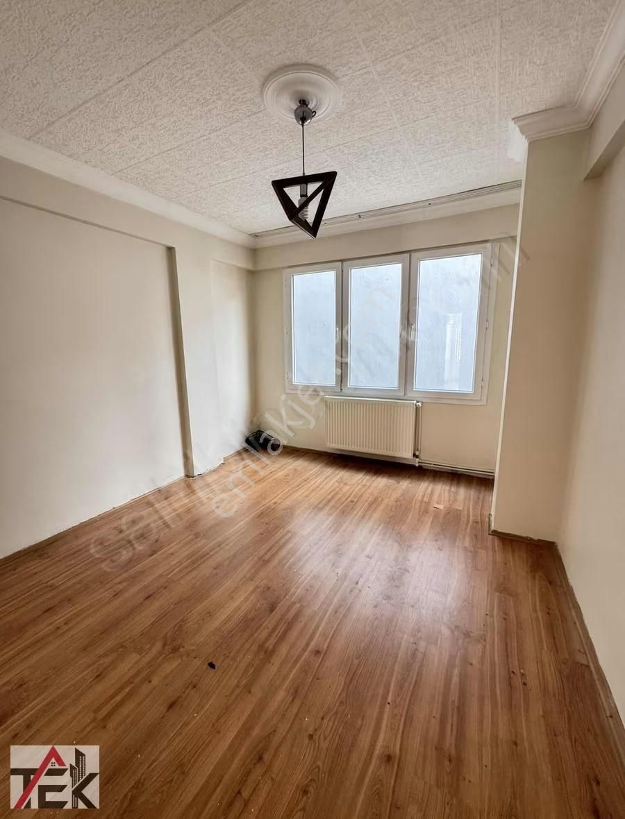 Bakımlı Doğalgazlı Deniz Manzaralı Merkezi 2+1 Daire - Görsel 11