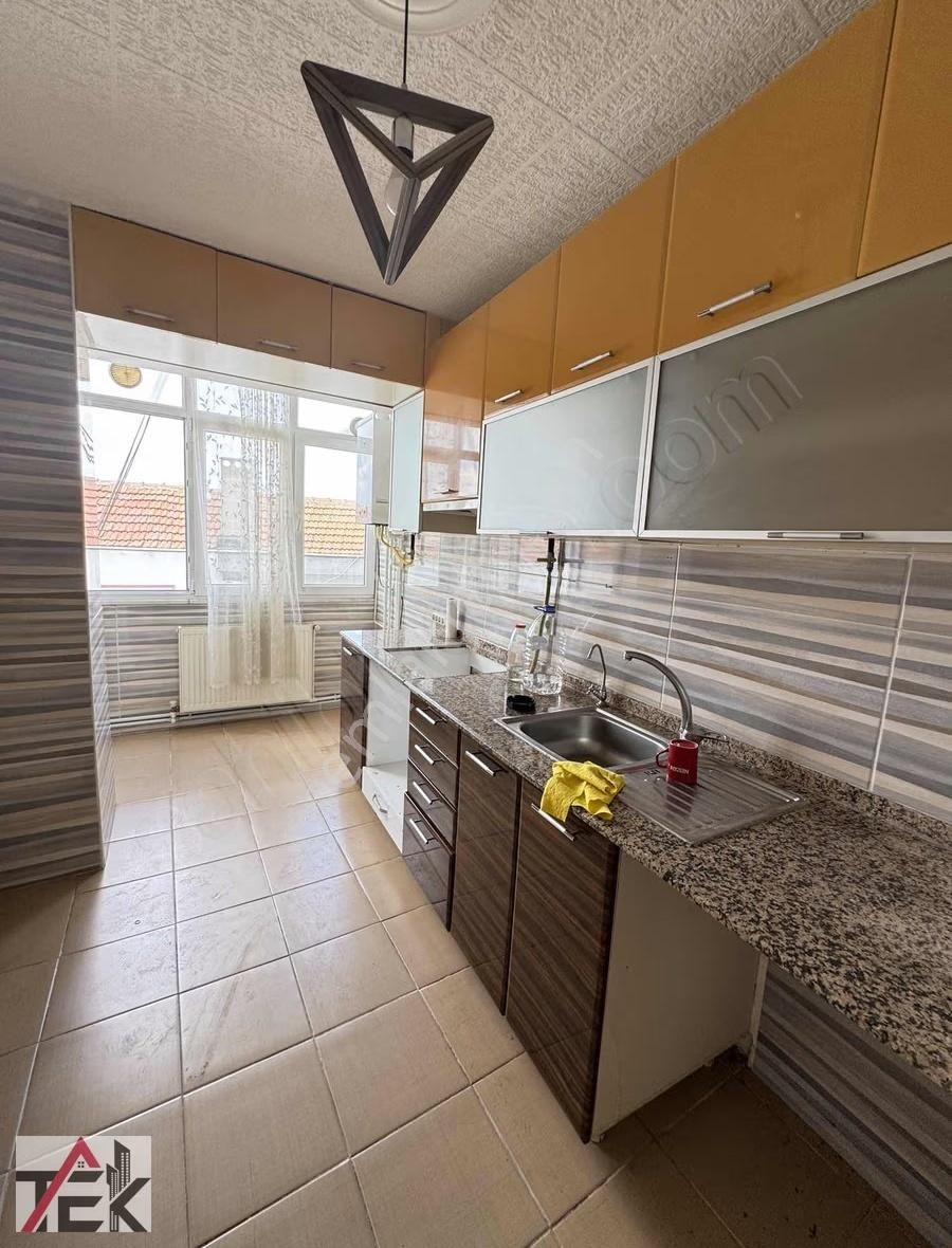 Bakımlı Doğalgazlı Deniz Manzaralı Merkezi 2+1 Daire - Görsel 8