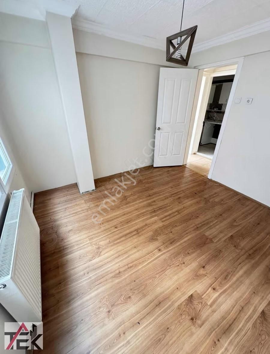 Bakımlı Doğalgazlı Deniz Manzaralı Merkezi 2+1 Daire - Görsel 12