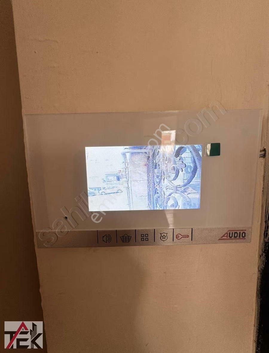 Bakımlı Doğalgazlı Deniz Manzaralı Merkezi 2+1 Daire - Görsel 16