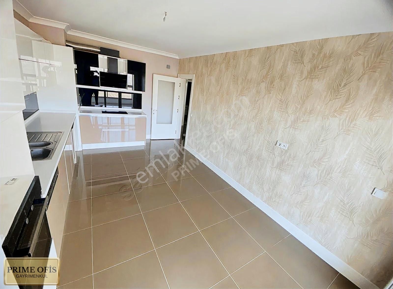 7/24 Güvenlikli Sosyal Site Vadikentte Yüksek Katta 4+1 Kiralık - Görsel 2