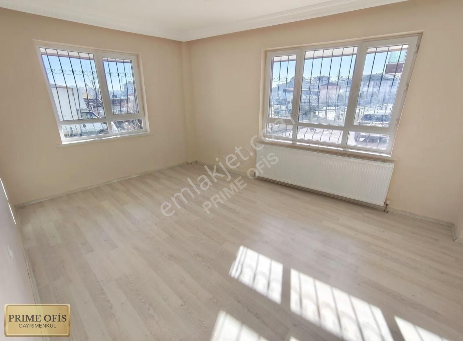 Yakacık Mah. Bağımsız Salon, Aydınlık Ve Ferah Satılık 2+1 Daire