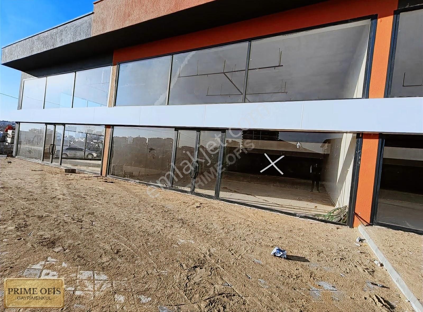 Etlik Caddesine Yüz Metre Mesafede 300 M2 Kiralık Dükkan - Görsel 2