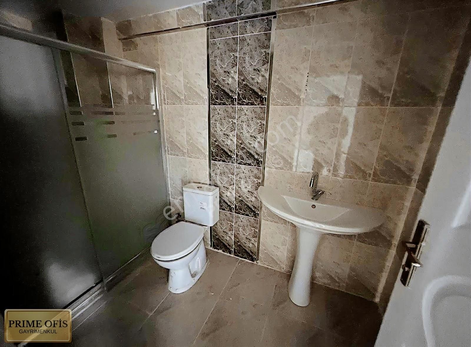 Feridun Çelik'te Yeni Binada Ebeveyn Banyolu Teras Balkonlu 3+1 - Görsel 6