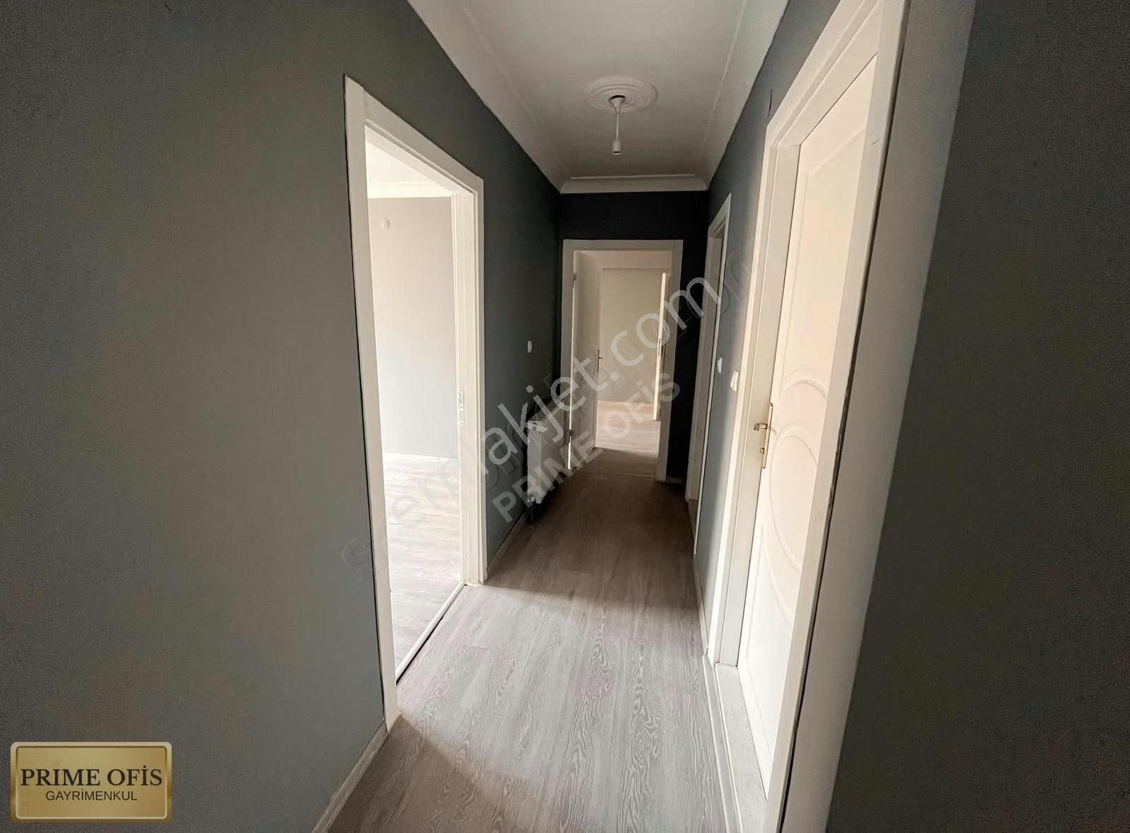 Feridun Çelik'te Yeni Binada Ebeveyn Banyolu Teras Balkonlu 3+1 - Görsel 34