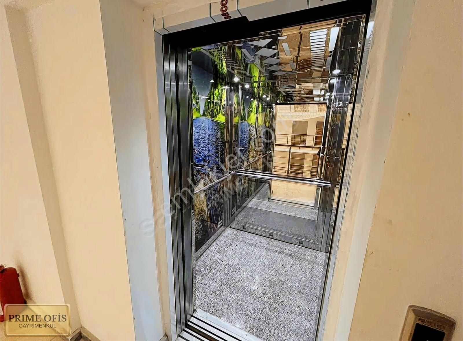 Feridun Çelik'te Yeni Binada Ebeveyn Banyolu Teras Balkonlu 3+1 - Görsel 40